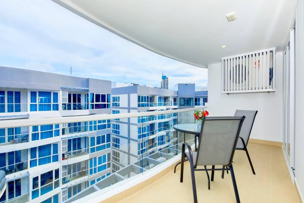 Grand Avenue By Tech Apartment Pattaya Phòng bức ảnh
